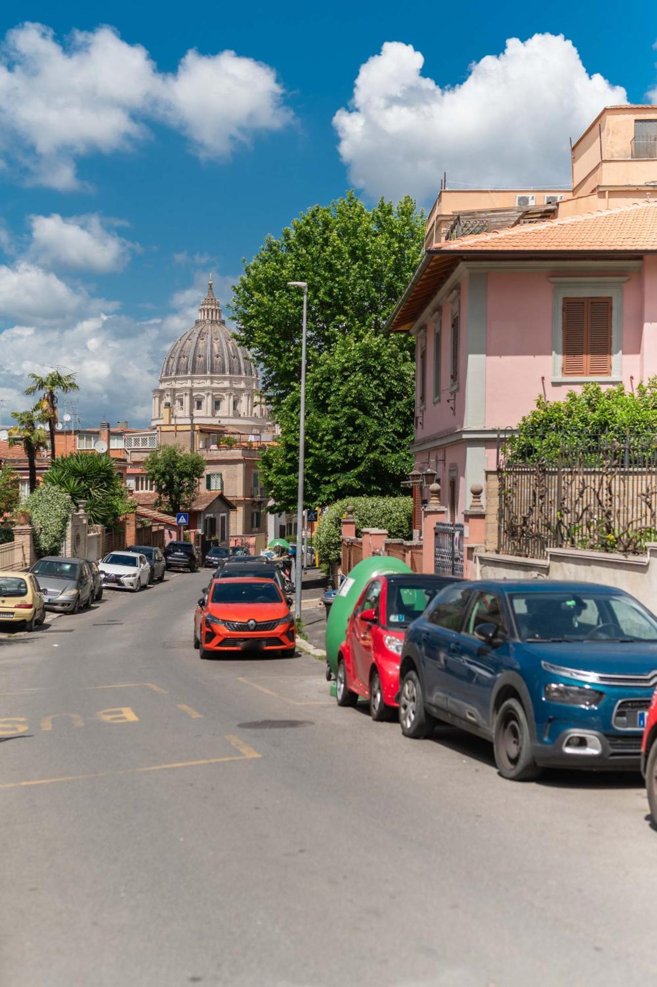 Apartment Suityrhome San Pietro 99 Rom